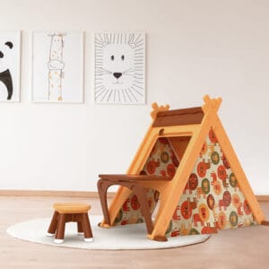 Kid's play tent